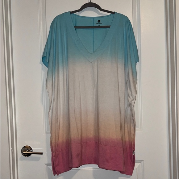 Tops - Ombre V-Neck Coverup Top
